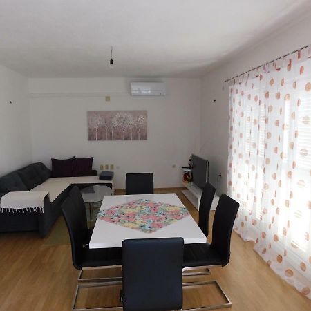 Apartment Mrso Podstrana Zewnętrze zdjęcie